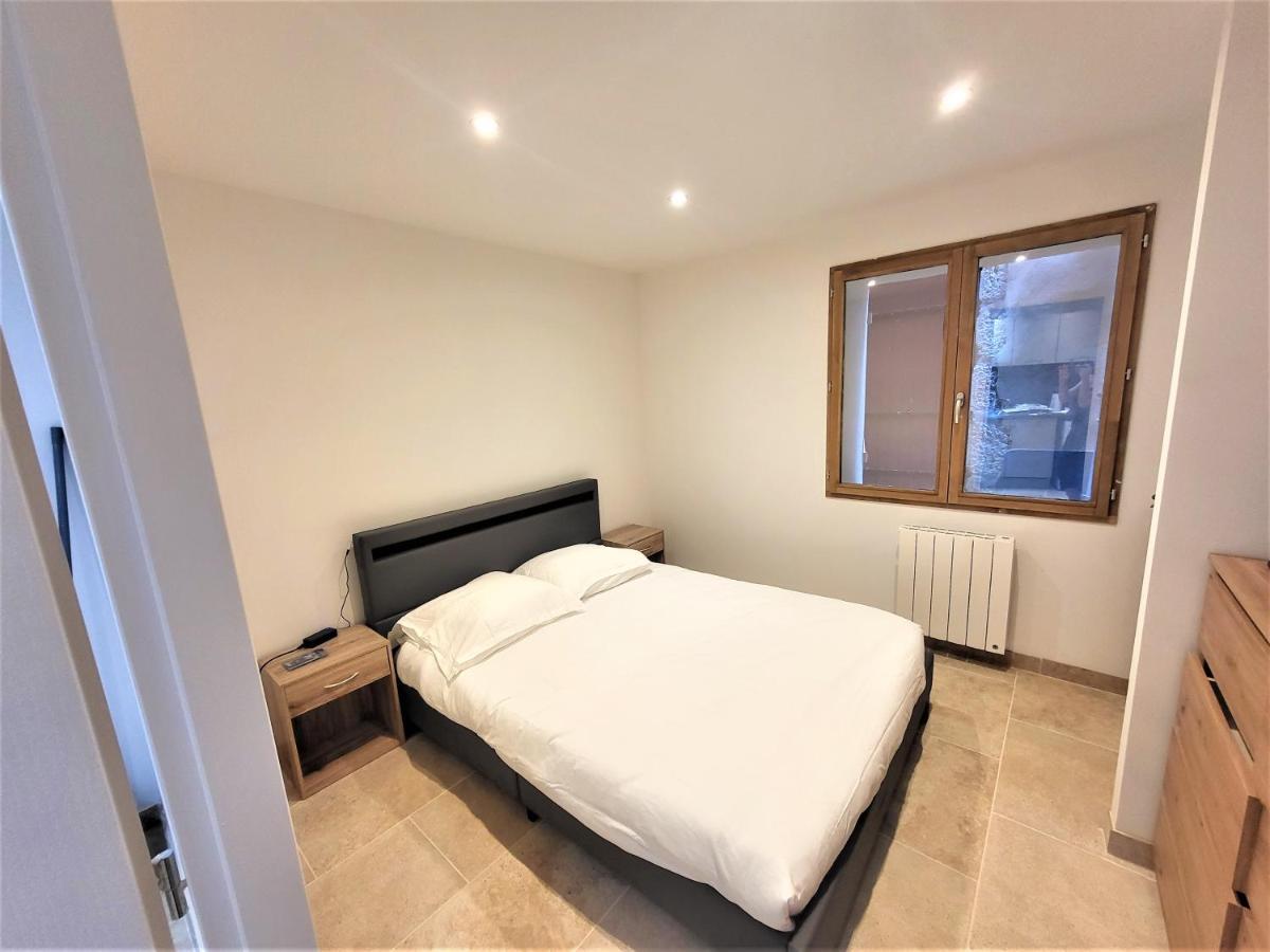 T2 Rdc Neuf/Wifi/Centre Village Castellane Exterior foto